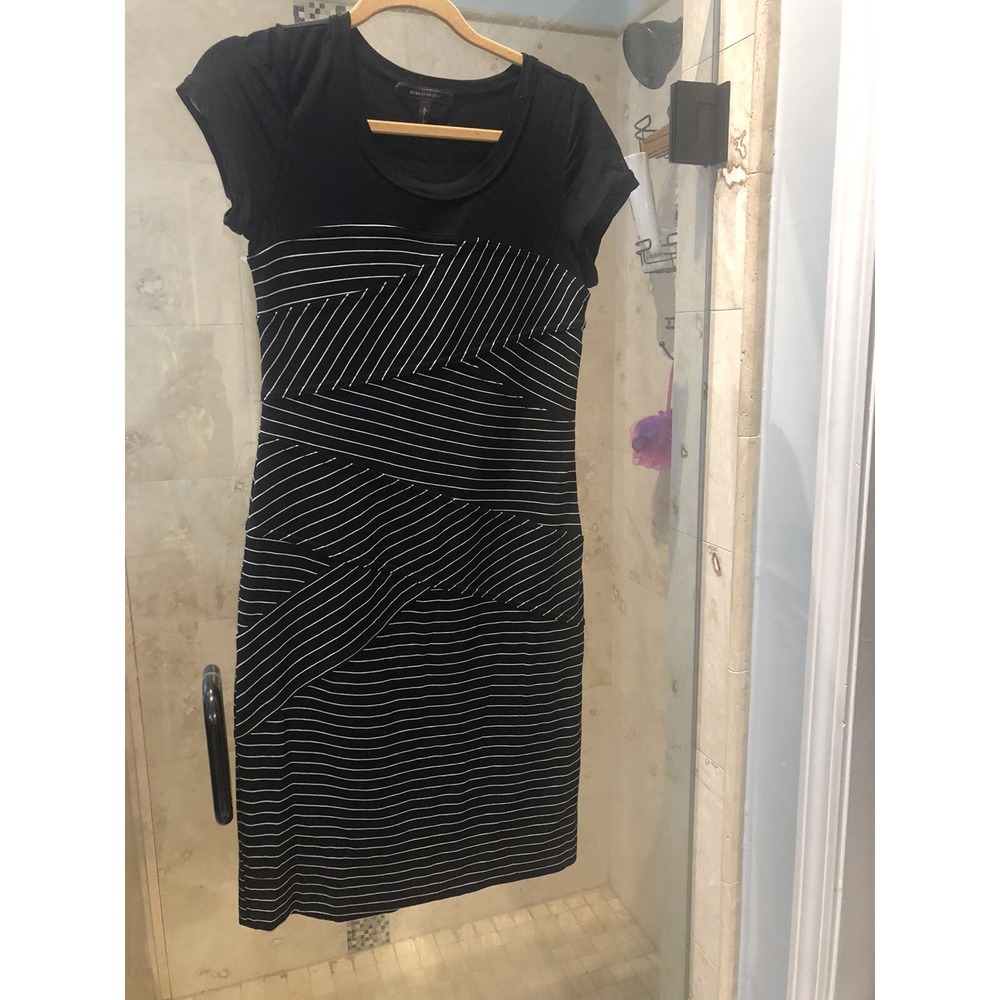 BCBG MAX AZRIA Isabella Black White Striped Jersey Dress 10 IYL6G062